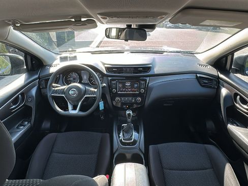 Used 2020 Nissan Rogue Sport S AWD/4WD image 27