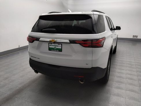Used 2022 Chevrolet Traverse LT AWD/4WD image 7