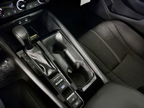 Certified 2025 Honda Accord Sport image 38