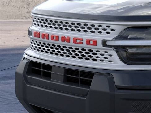 Used 2025 Ford Bronco Sport Heritage AWD/4WD image 17