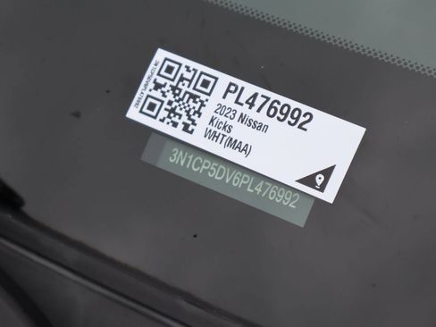 Used 2023 Nissan Kicks SR FWD image 27
