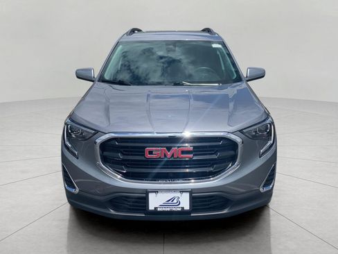 Used 2020 GMC Terrain SLE w/ Driver Convenience Package AWD/4WD image 3