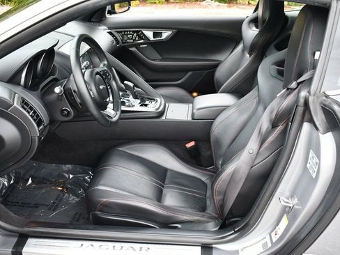 Used 2015 Jaguar F-TYPE Coupe image 41