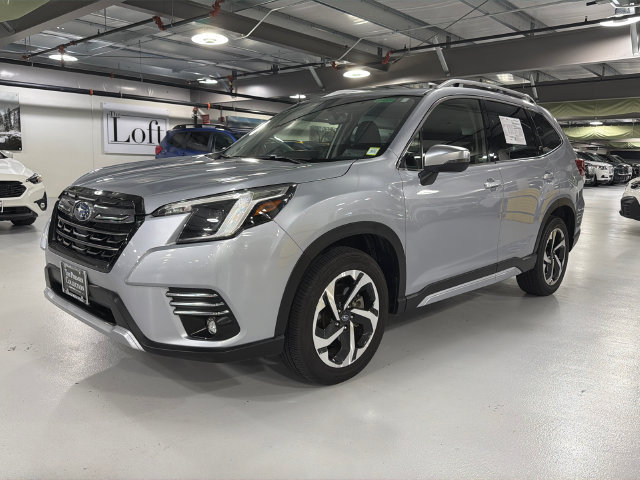 Used 2023 Subaru Forester Touring AWD/4WD image 3