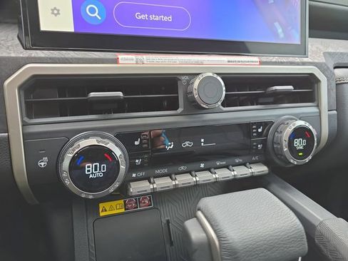 Certified 2025 Toyota Tacoma Limited image 23