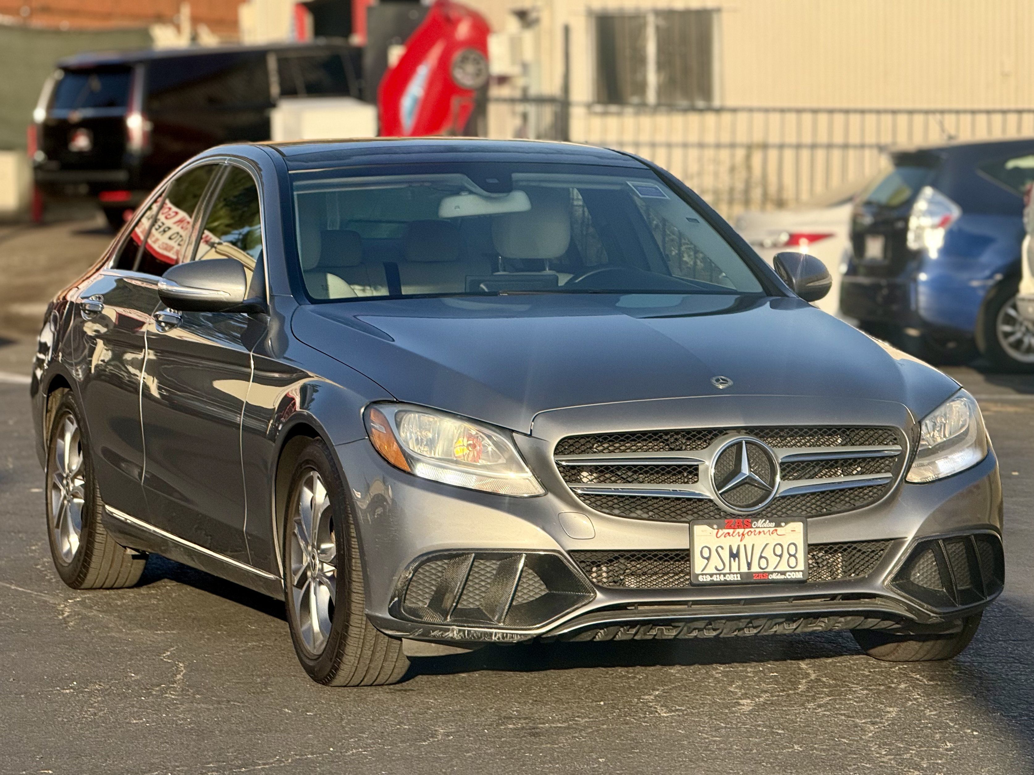 Used 2015 Mercedes-Benz C 300 Sedan image 2
