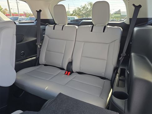 New 2026 Ford Explorer Active image 13