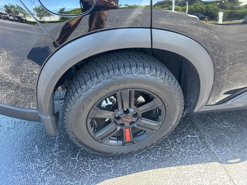 Certified 2025 Nissan Rogue SV w/ Rock Creek Premium Package AWD/4WD image 10