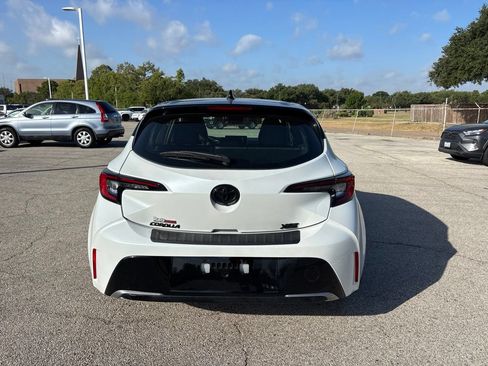 Used 2025 Toyota Corolla XSE FWD image 5