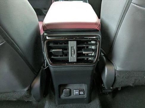 Used 2023 Lexus NX 350h AWD image 18