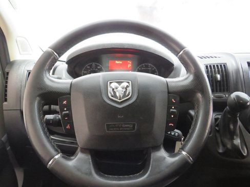 Used 2014 RAM ProMaster 2500 w/ Interior Convenience Group image 11