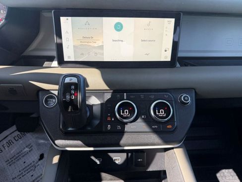 Used 2024 Land Rover Defender 110 S AWD/4WD image 17