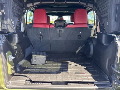 Used 2024 Jeep Wrangler Unlimited Rubicon 392 image 10