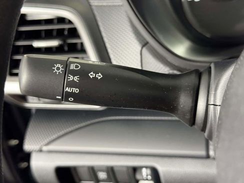Used 2023 Subaru Forester AWD/4WD image 21