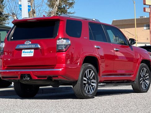 Used 2015 Toyota 4Runner Limited image 8