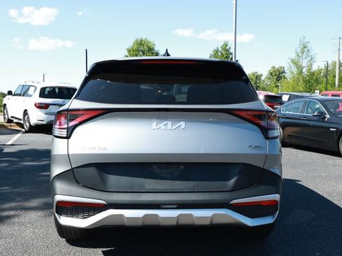 Used 2024 Kia Sportage LX FWD image 7
