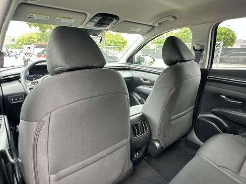 Used 2024 Hyundai Tucson SEL FWD image 16