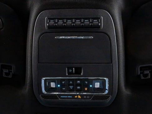 Used 2025 Ford F150 Raptor image 28