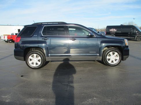 Used 2016 GMC Terrain SLE w/ Driver Alert Package I image 3