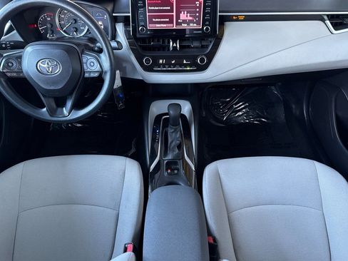 Used 2021 Toyota Corolla LE w/ Carpet Mat Package (TMS) image 15