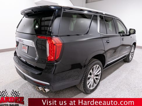 Used 2021 GMC Yukon Denali w/ Denali Premium Package image 5