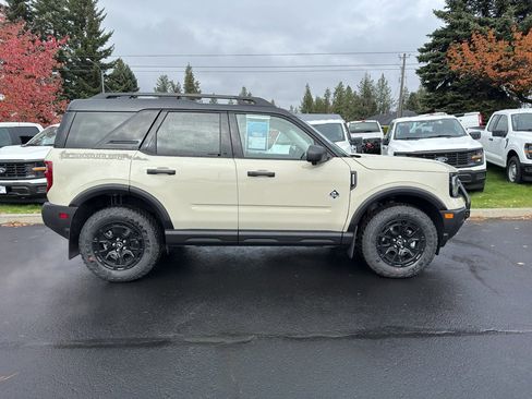 New 2025 Ford Bronco Sport Outer Banks w/ Sasquatch Outer Banks Package image 3