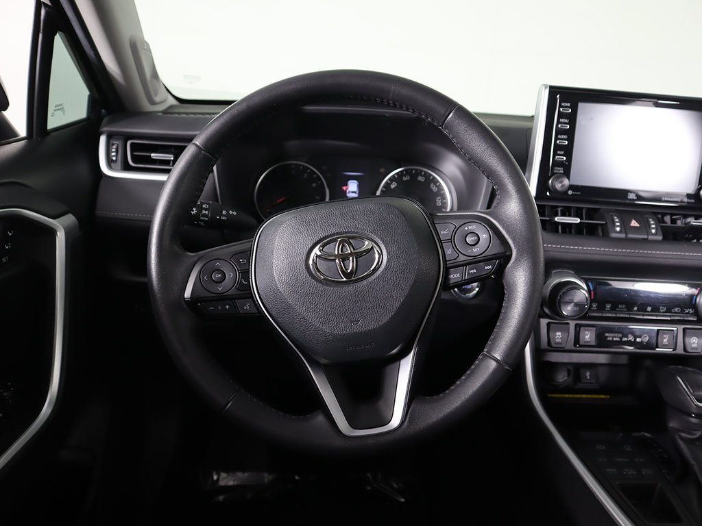 Used 2021 Toyota RAV4 XLE Premium AWD/4WD image 42