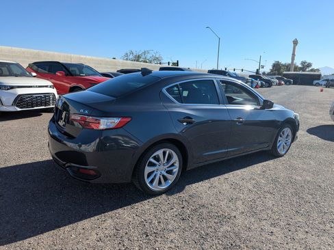 Used 2016 Acura ILX image 4