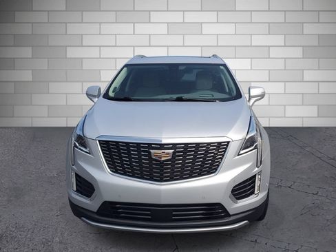 Used 2020 Cadillac XT5 Premium Luxury FWD image 8