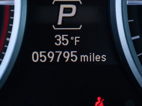 Certified 2018 Acura ILX w/ Premium Package image 37