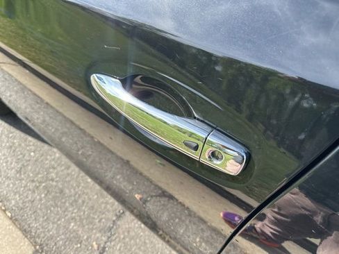 Used 2019 Nissan Rogue SL image 31