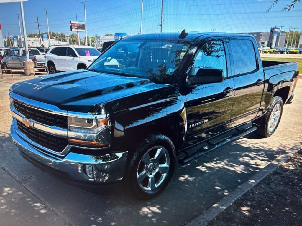 Used 2017 Chevrolet Silverado 1500 LT w/ All Star Edition RWD image 1