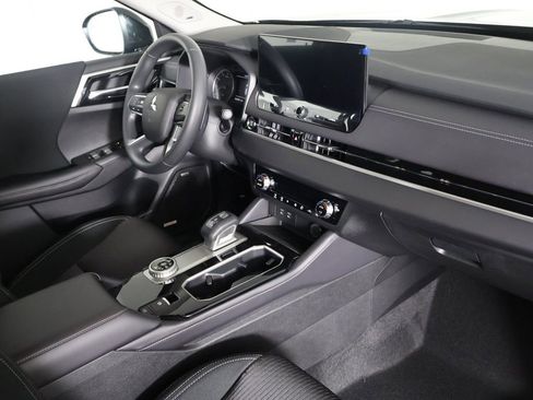 New 2026 Mitsubishi Outlander ES AWD/4WD image 29