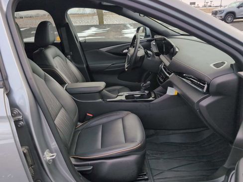 Used 2025 Buick Envista Avenir image 28