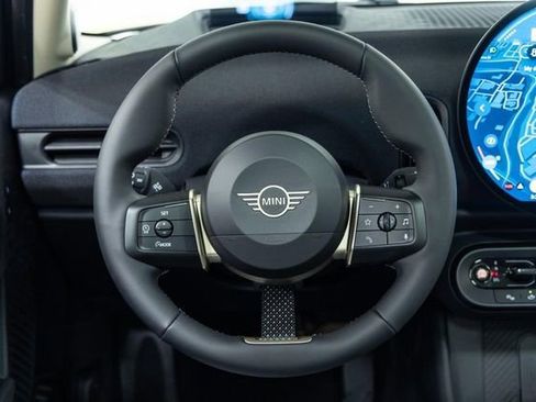 Used 2025 MINI Cooper S image 15