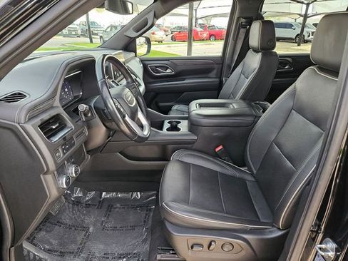 Used 2022 GMC Yukon XL SLT image 9