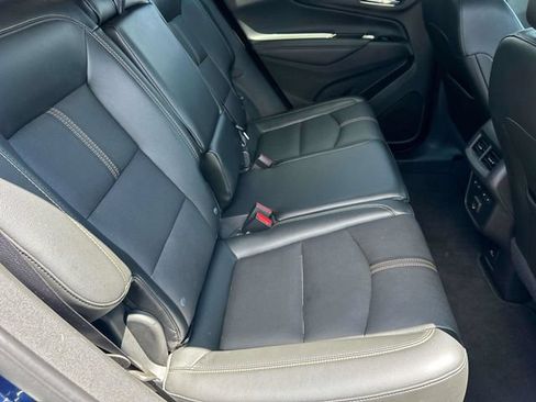 Used 2023 Chevrolet Equinox Premier FWD image 22
