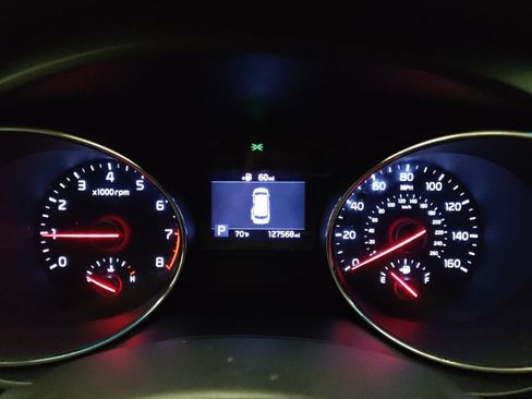 Used 2019 Kia Sedona EX FWD image 23