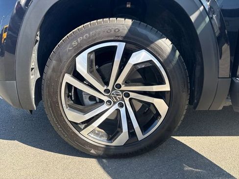 Used 2022 Volkswagen Atlas SEL AWD/4WD image 24