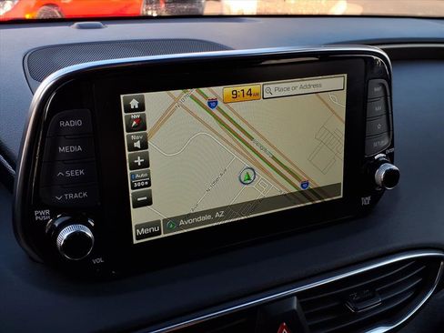 Used 2020 Hyundai Santa Fe Limited image 21