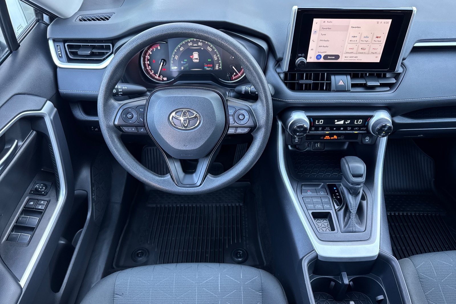 Certified 2025 Toyota RAV4 XLE w/ Convenience Package AWD/4WD image 19