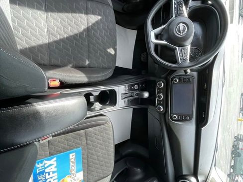 Used 2024 Nissan Kicks SV FWD image 21