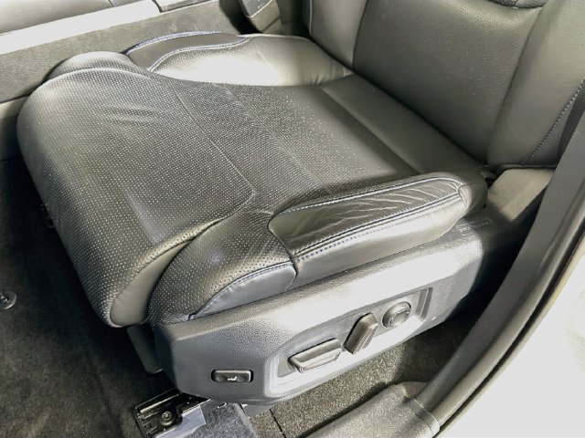 Used 2023 Toyota Tundra Platinum AWD/4WD image 23