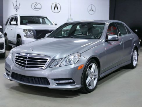 Used 2013 Mercedes-Benz E 350 Sedan image 6