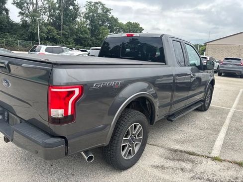 Used 2017 Ford F150 XLT w/ Equipment Group 302A Luxury AWD/4WD image 4