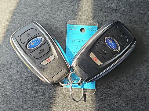 Used 2023 Subaru Crosstrek 2.0i Premium image 13