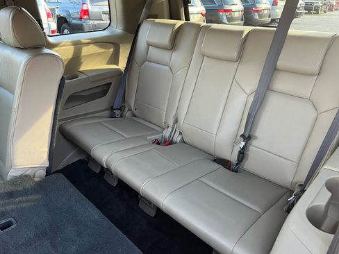 Used 2011 Honda Pilot EX-L image 12