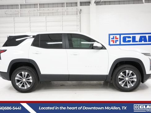 New 2026 Chevrolet Equinox LT image 4