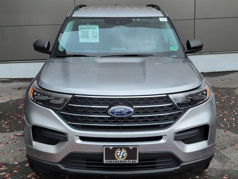 Used 2023 Ford Explorer XLT image 13