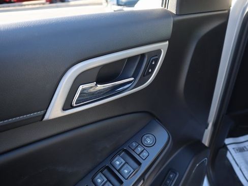 Used 2018 GMC Yukon Denali w/ Denali Ultimate Package image 21